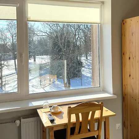 Kuelalistemaja Отель Kuremaa
