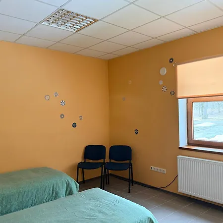 Отель Kuelalistemaja *